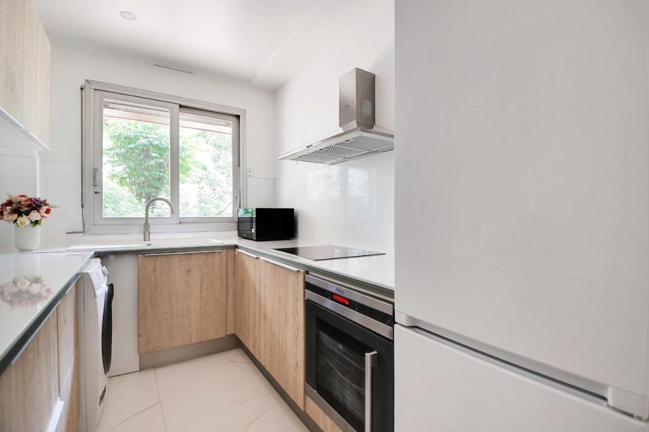 Elegant Apartment - 2Br-6P - Tour Eiffel Paris Luaran gambar